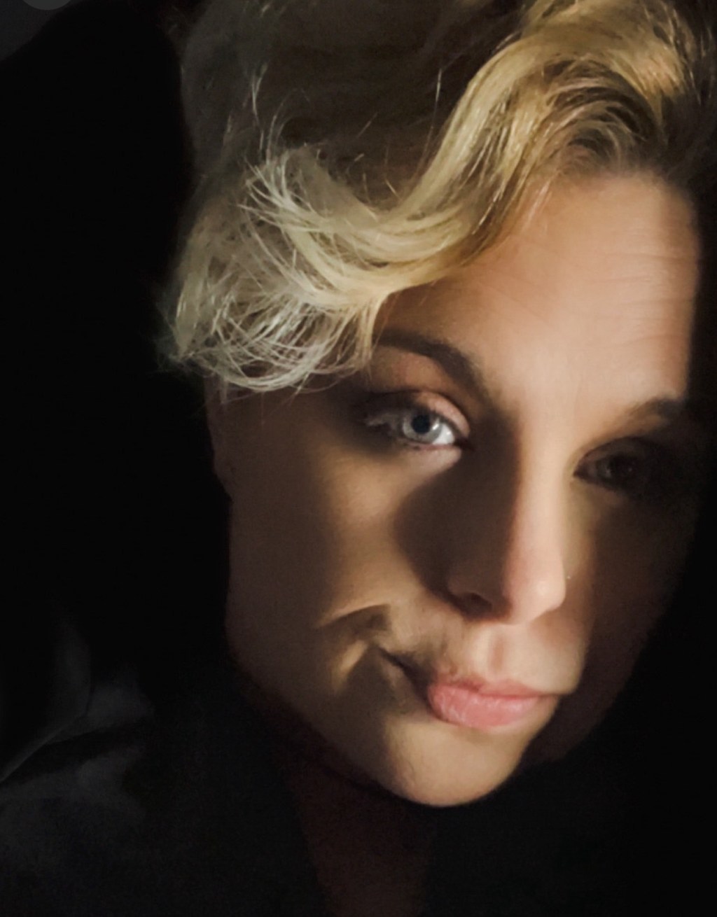 The German Stare 🇩🇪